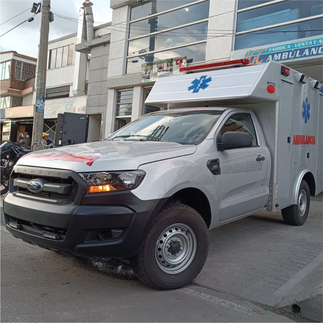 AMBULANCIA FORD